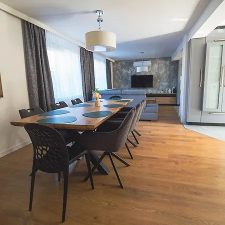 Dom Z Widokiem Na Jezioro Villa Charzykowy